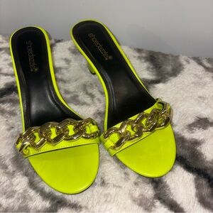 Shoe Dazzle Women's Neon Yellow Slide Sandals